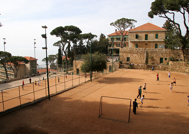 facilities: tennis court
